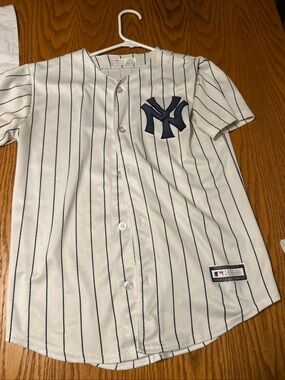 Majestic Kids New York Yankees Didi Gregorius Baseball Youth Medium (10/12)